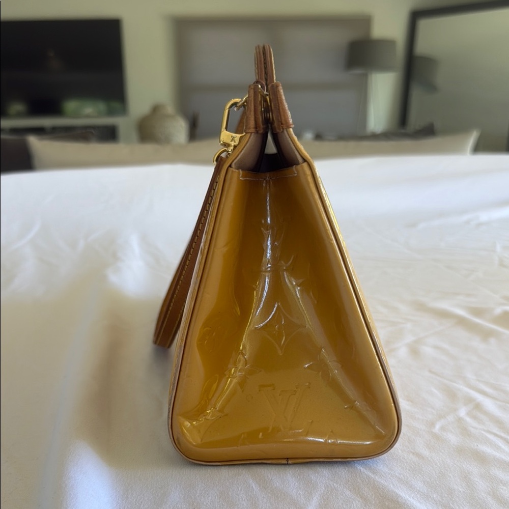 Louis Vuitton Gold Monogram Clutch - Picture 2 of 7